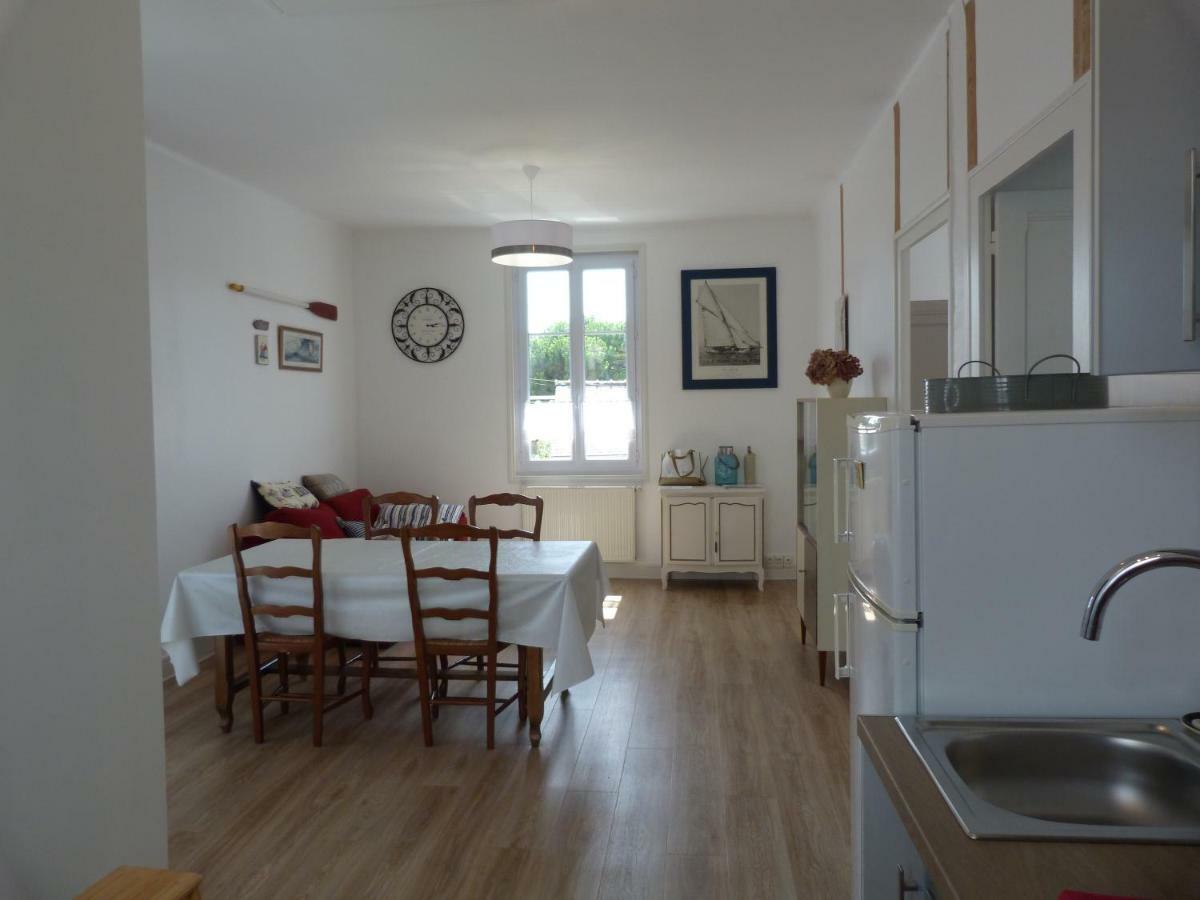 Le Pouliguen tout à pied - Grand appart lumineux - Ménage et linge non compris Extérieur photo
